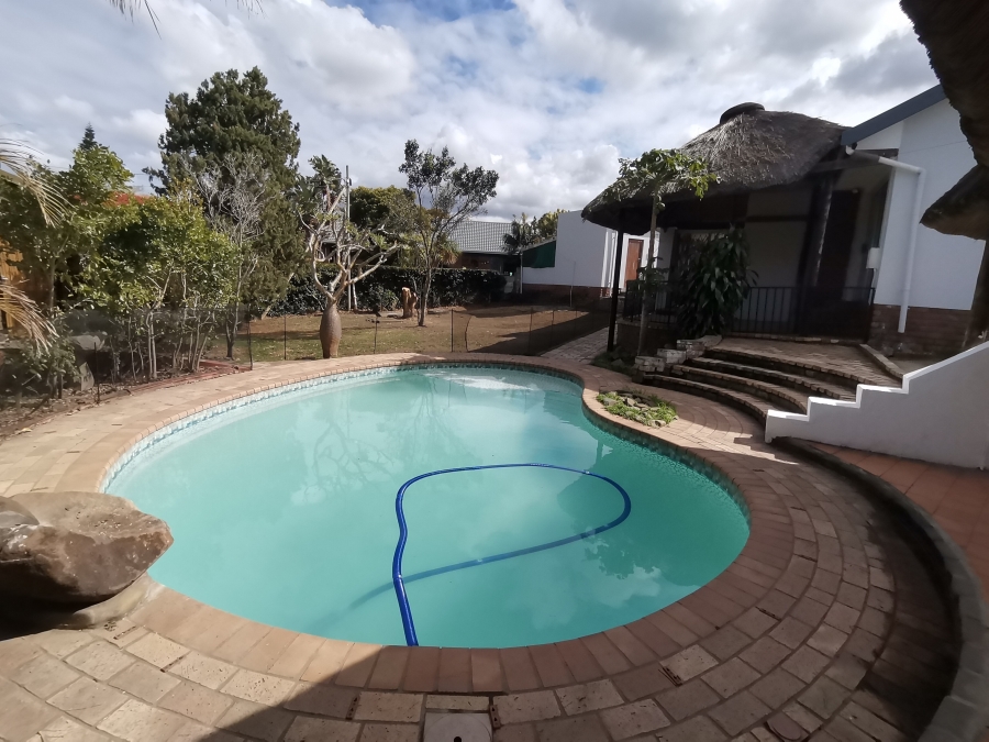 To Let 3 Bedroom Property for Rent in Beacon Bay Eastern Cape